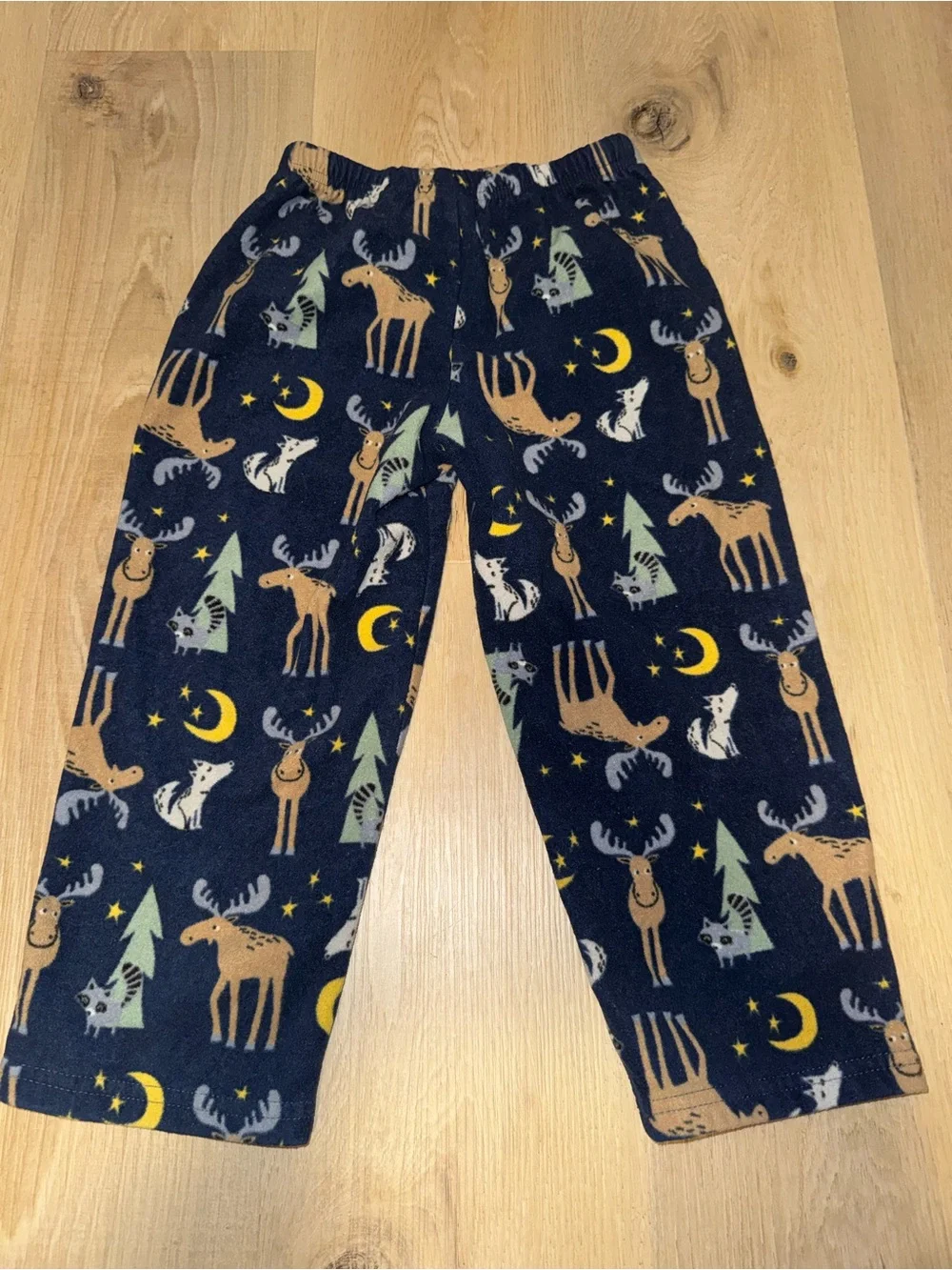 Kids Green Moose Dreaming Pajama Set